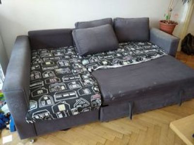 Pohovka rozkládací s úložným prostorem