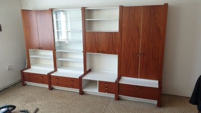 Obývací stěna - pěkná a ZDARMA