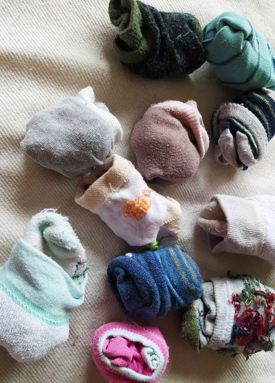 11 párů ponožek, cca 6-12 měsíců