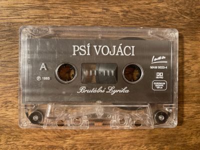 Kazeta Psí vojáci - Brutální lyrika