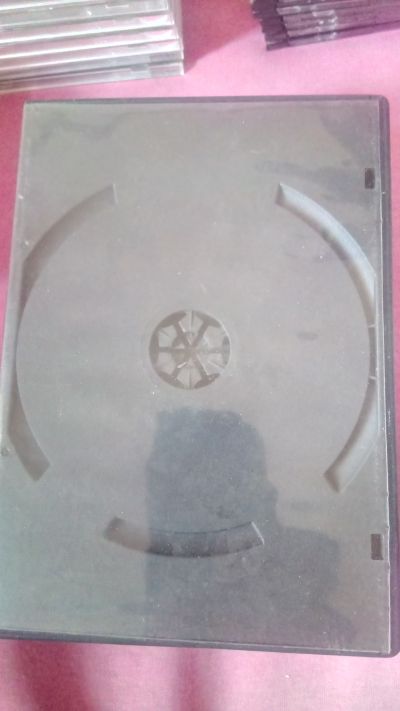 Černé obaly na DVD