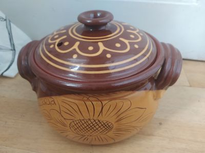 Hrnec keramika