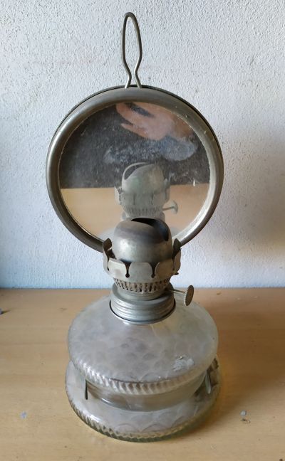 Petrolejová lampa