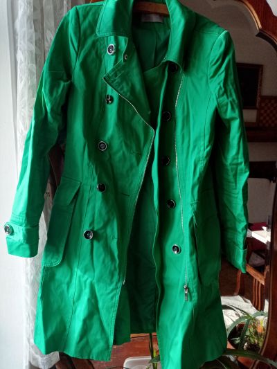 Zelený kabát Orsay vel. 40