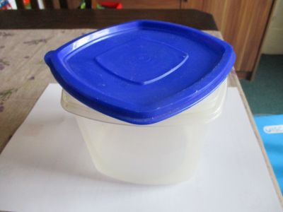 Plastová krabička na potraviny 1,5 litru - 1