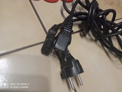 Zdroj kabel do PC 2kus.