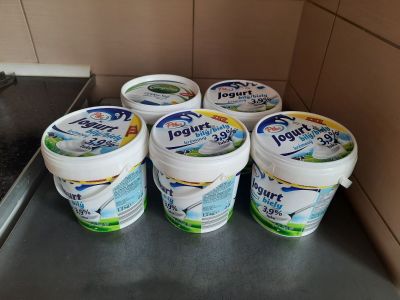 Kbelíčky od jogurtů s víčky stohovatelné - 5 ks