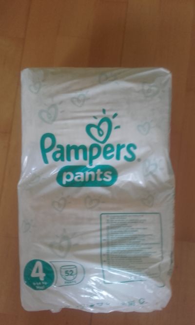 Pampers pants 4