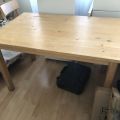 Stůl a 4 židle