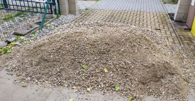 Půl kubíků písku do betonu