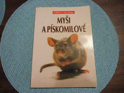 Kniha Myši a pískomilové