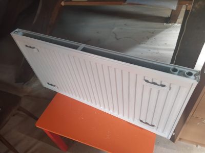 Deskové radiátory