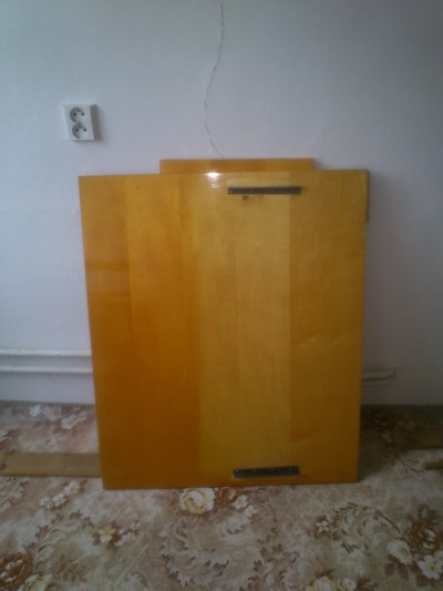 Manželská postel, světlé dřevo