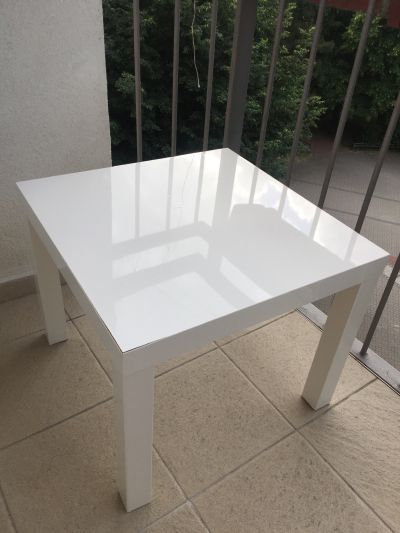 Stůl z IKEI