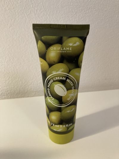 Daruji za odvoz kosmetiku Oriflame