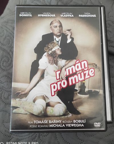 DVD román pro muže.