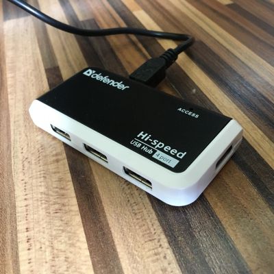 USB hub Defender