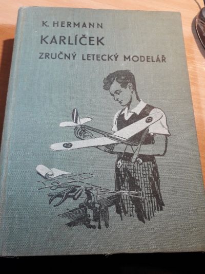 Karlíček - zručný letecký modelář