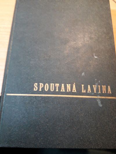 Spoutaná lavina