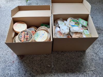 Sýrové etikety a krabičky
