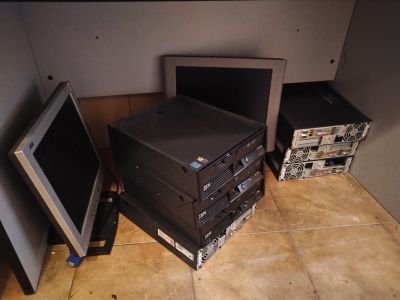 Staré počítače a monitory