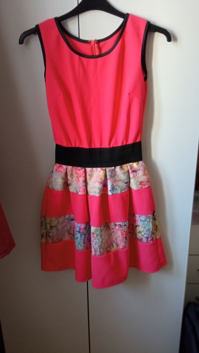 Růžové šaty 2