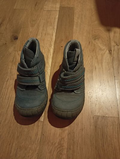 Chlapecké boty 26 a 28