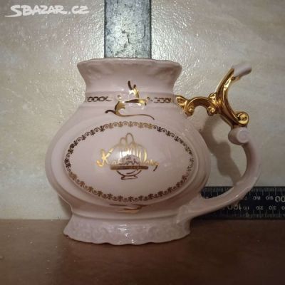 Karlovarské pítko, růžový porcelán, zlatě zdobený