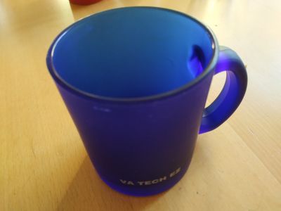 Modrý čajový hrnek