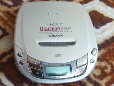 Discman Sony D-F413