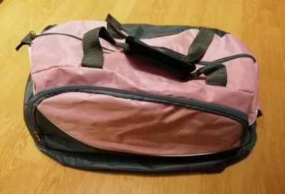 Sportovní taška růžovo-šedá