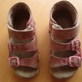 Daruji holčičí kožené ortopedické sandálky 24