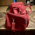 Červená sportovní taška