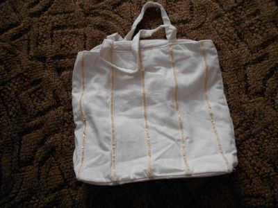 Bílá taška