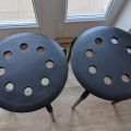 Čtyři stoličky z Ikey