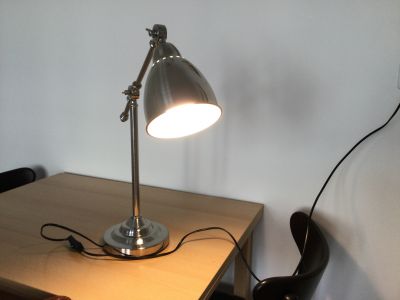 Stolní lampa