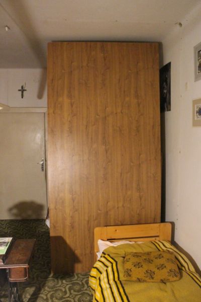 dřevotřísková deska - stěna s dekorem dřeva