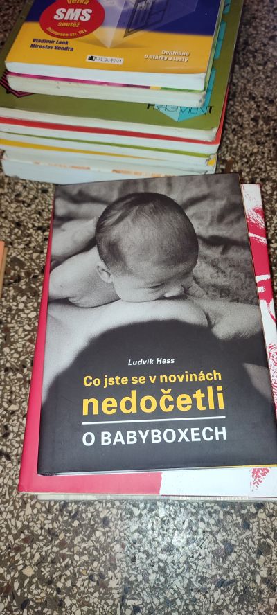 Co jste se v novinách nedočetli o babyboxech