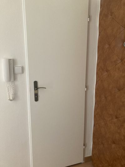 Dveře bílé