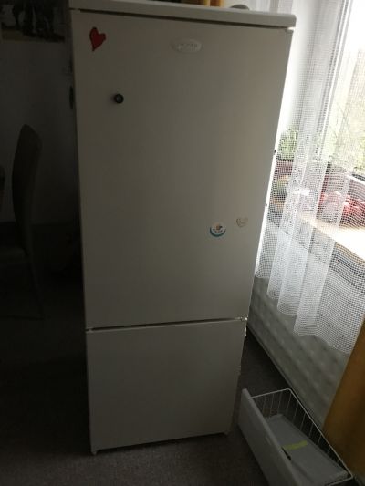 Funkční lednici s mrazákem zn. Gorenje