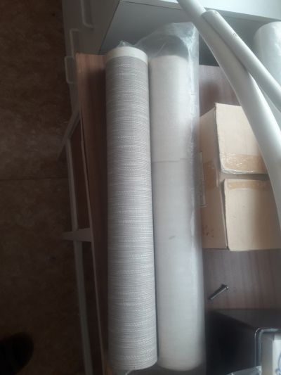 Role papírové tapety - 2 kusy a další z vyklízení bytu