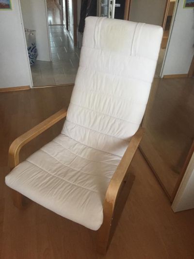 Křeslo IKEA s podnožníkem