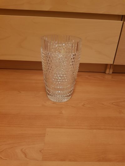 Vaza sklenena