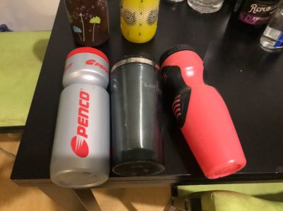 sportovní lahve (na kolo) + termohrnek