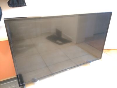 LG TV 43"