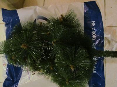 Vánoční umělý stromek