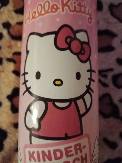 DARUJI ozdobnou láhev Hello Kitty