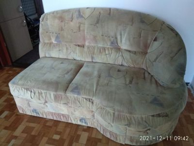 Daruji dvojkřeslo = část sedačky s úložným prostorem