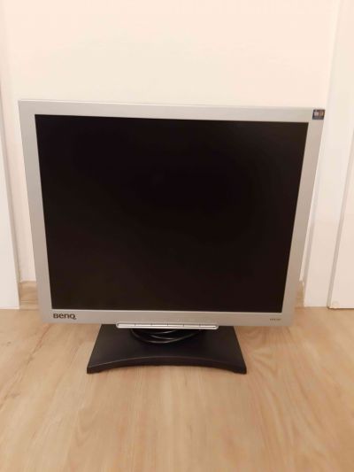 Monitor LCD BenQ FP91G+, 19 palců