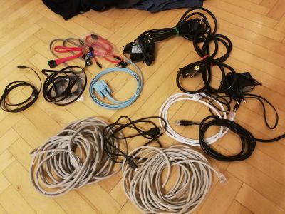 PC - Různé kabely